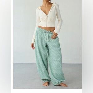 NWT!! Urban Outfitters Boho Mint Polka Dot Lounge Jogger Pants oversized XS